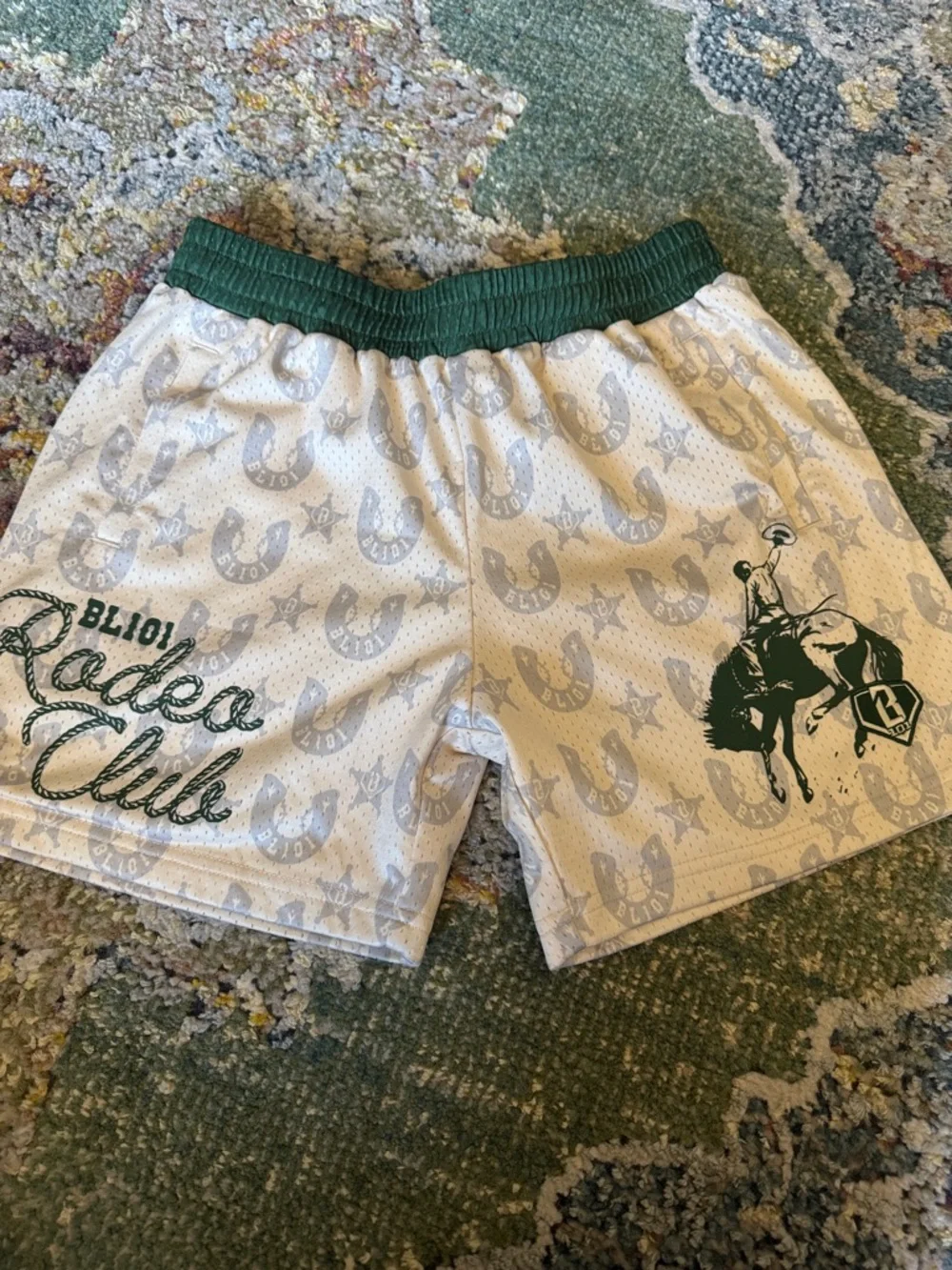 BASEBALL LIFESTYLE 101 RODEO CLUB BOYS SHORTS IN SZ YL…WORN ONCE…EXCELLENT! - Picture 1 of 5